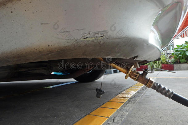 汽车加油<strong>液化</strong>石油气由泵喷嘴在加油站