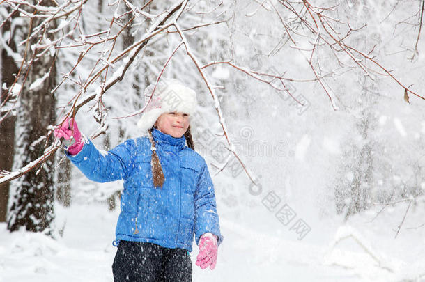 雪林里的<strong>好孩子</strong>