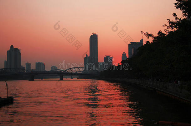 珠江日落。广州夏夜