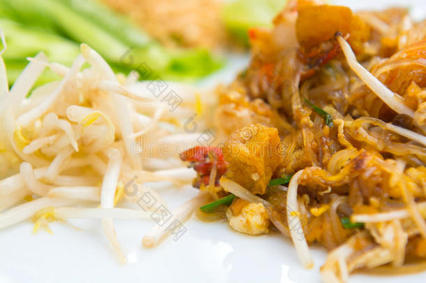 泰国美食pad thai特写图片