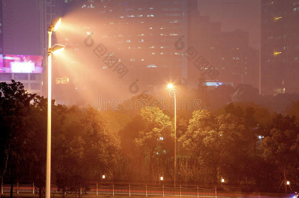 中国上海的雾霾和沙尘