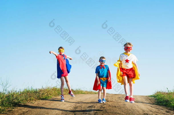 儿童超级英雄