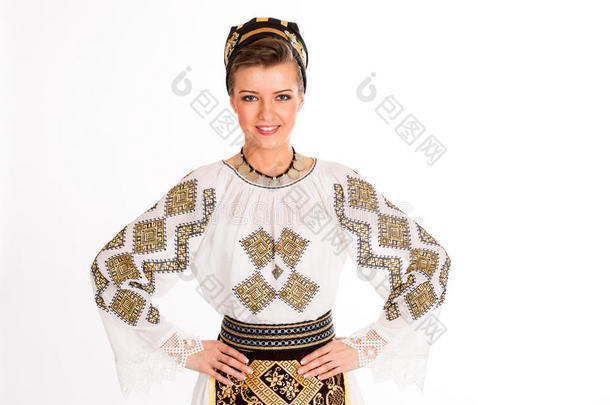 罗马尼亚民俗服饰传统