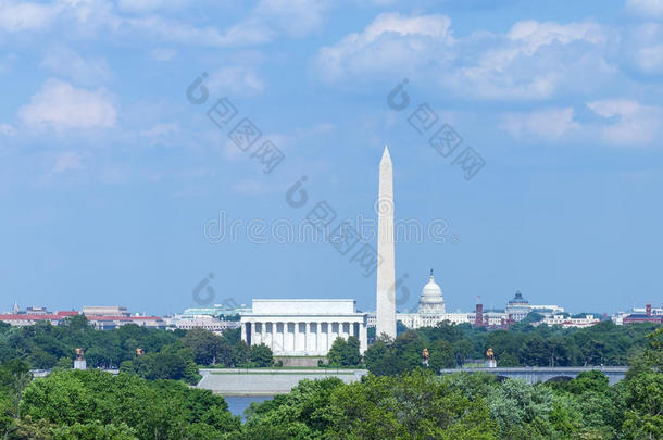 华盛顿特区-林肯纪念堂，华盛顿纪念碑和美国国会大厦晚上