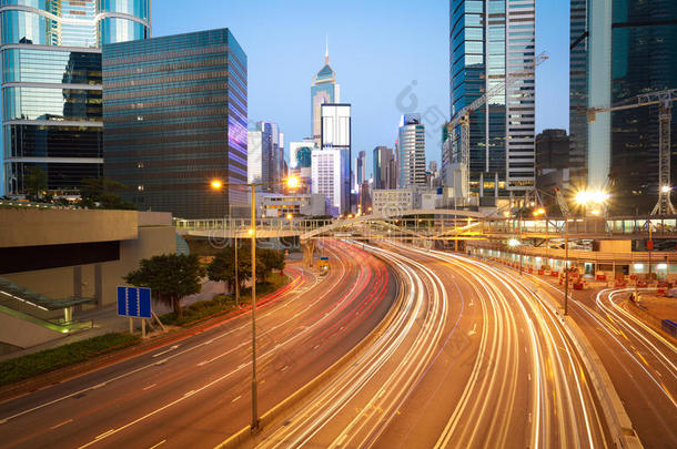 香港街景建筑的路灯小径