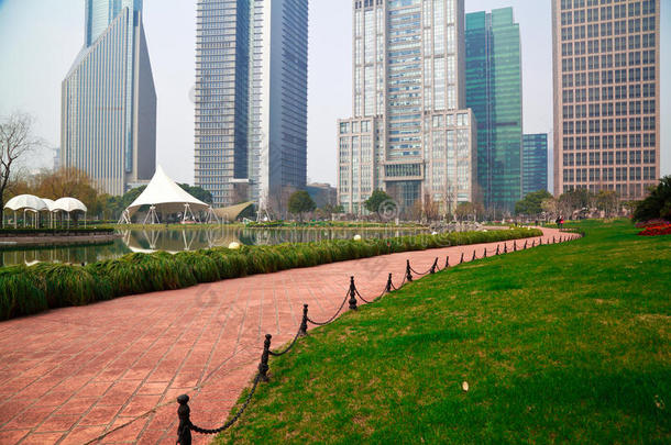 上海陆家嘴城市公园建筑背景街景