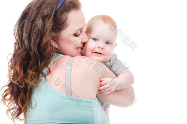 幸福快乐家庭的肖像。母亲和婴儿