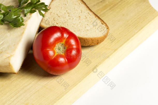 西红柿面包培根