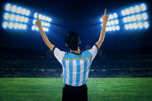 阿根廷足球运动员庆祝胜利