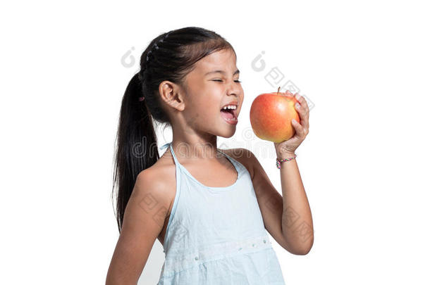 <strong>我要</strong>吃一个苹果。