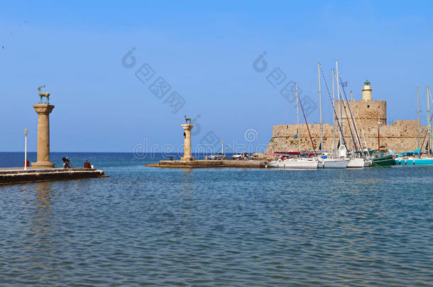 希腊的罗德岛。港口