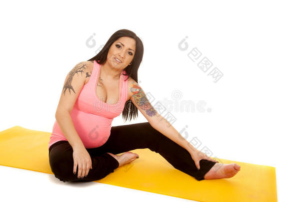 孕妇健身粉坐舒展