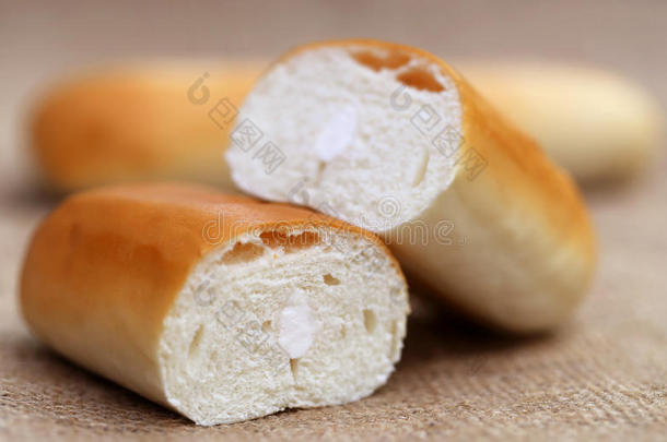 黄油面包包