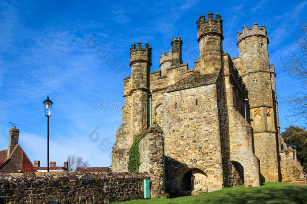 英国黑斯廷斯战役修道院的中世纪大门