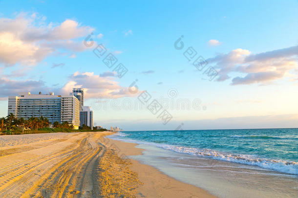 美国佛罗里达州迈阿密海滩的春天早晨
