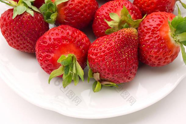 夏季甜点-草莓