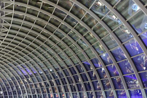 滨海湾金沙公园商场玻璃吊顶