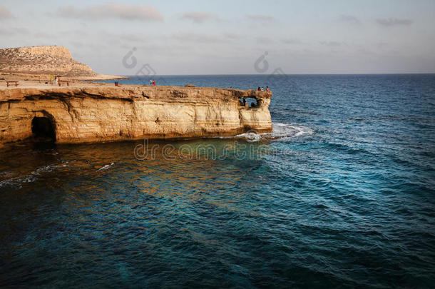 塞浦路斯的海底洞穴