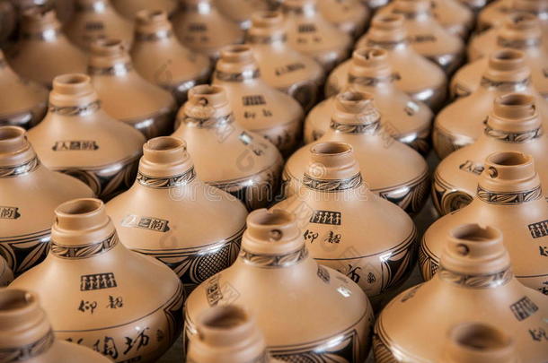 重庆市石国华陶瓷有限公司生产罐