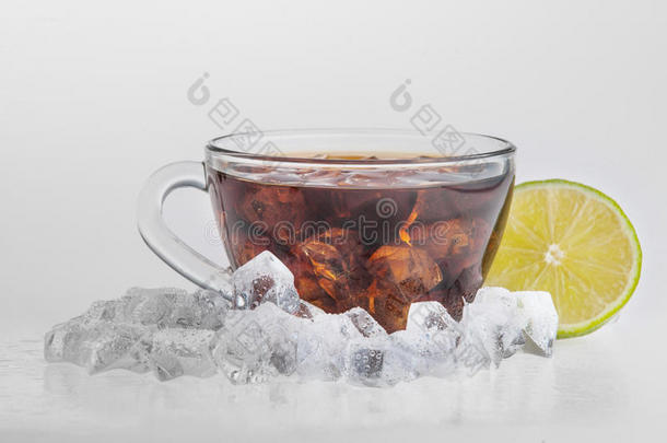 白柠檬薄荷<strong>冰茶</strong>
