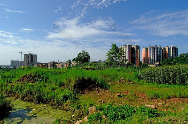 明山中国新住宅区正在建设中