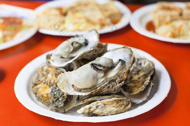 美味营养的海鲜，芥末烧烤牡蛎