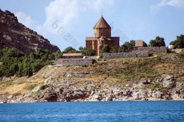 亚美尼亚圣十字架教堂