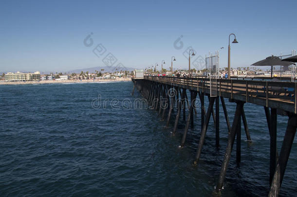 加州圣地亚哥市中心附近的帝国海滩码头