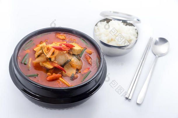 泡菜炖菜、泡菜芝麻菜、韩国料理、泡菜汤