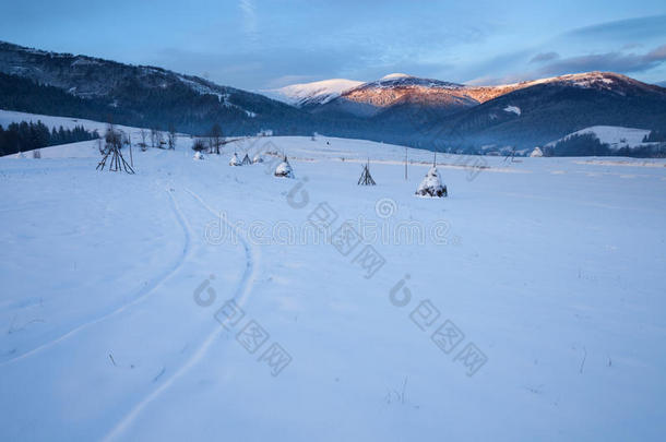 冬山雪山