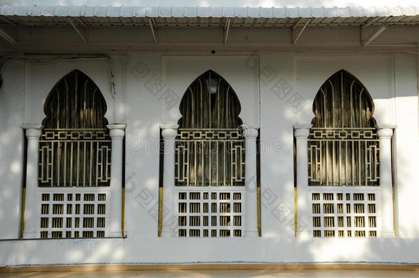 坎加尔阿尔维清真寺的窗户