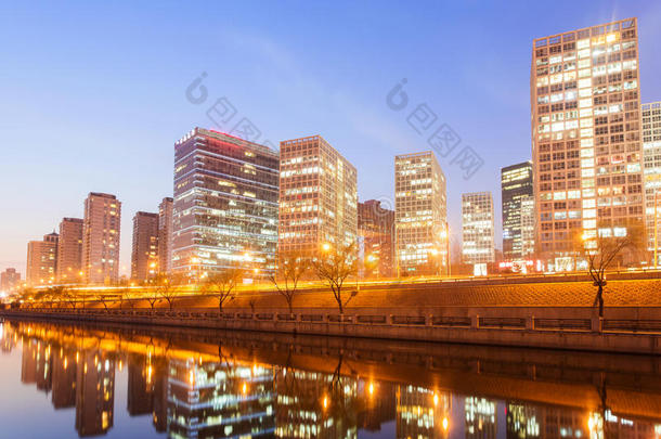 <strong>北京夜景</strong>
