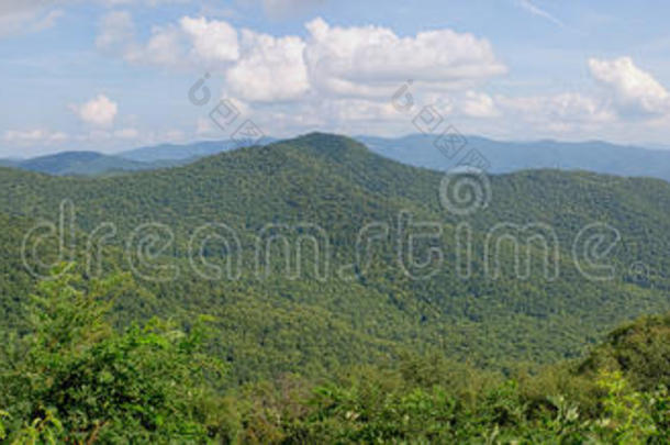 蓝岭山脉全景