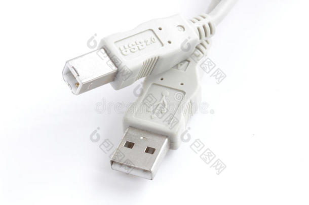 白色usb电缆
