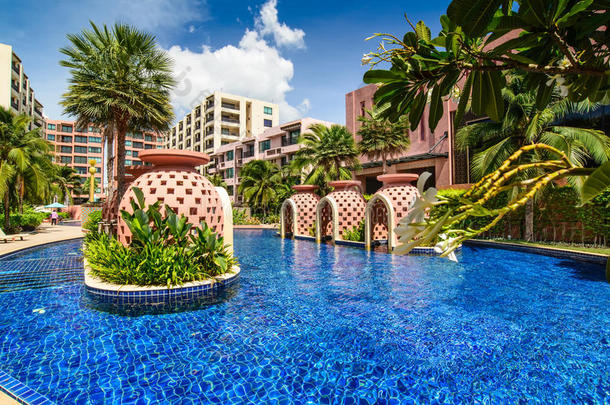 泰国酒店美丽的游泳池