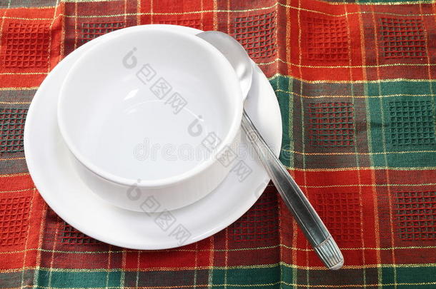 空白瓷汤碗