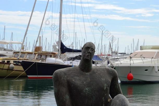 阿利坎特港雕像-艺术雕塑室外码头餐饮船帆船帆船