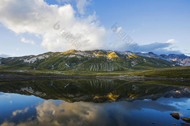 阿布鲁佐山