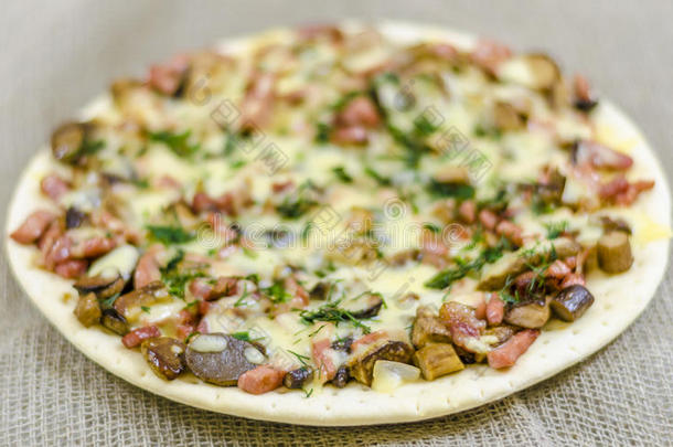 披萨，食物，蘑菇，奶酪，<strong>零食</strong>，美食家，<strong>糕点</strong>