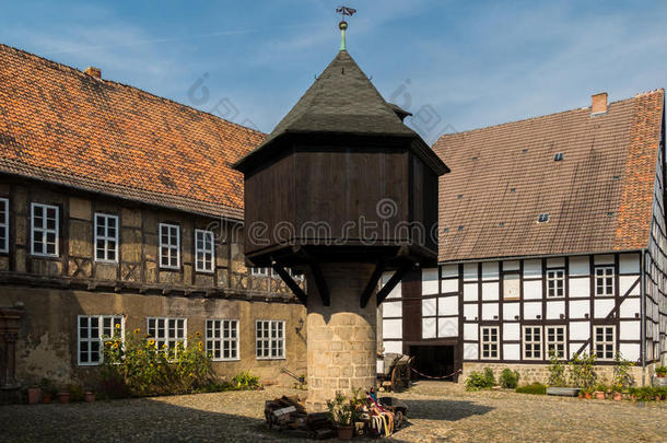 中世纪宅邸庭院