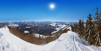 奥地利圣吉尔根山地滑雪场图片