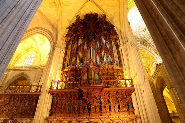 塞维利亚内部大教堂——西班牙安达卢西亚圣玛丽大教堂