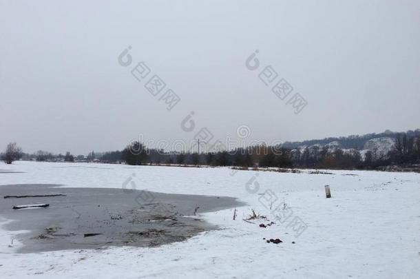 埃斯德比登雪