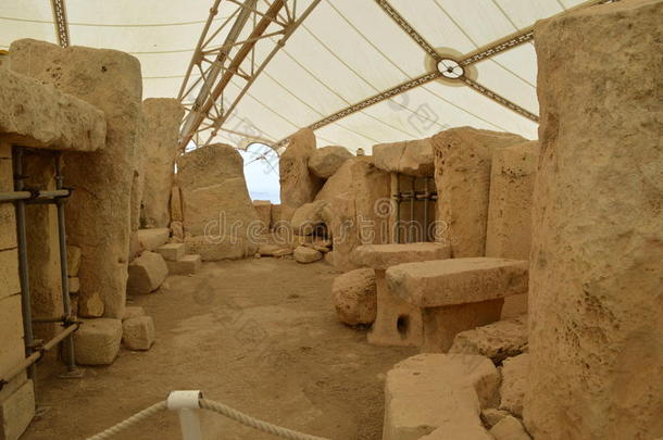 马耳他哈加尔齐姆新石器时代寺庙