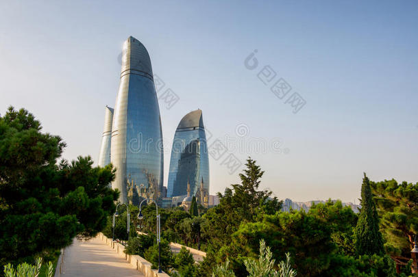 阿塞拜<strong>疆</strong>巴库7月24日：阿塞拜<strong>疆</strong>首都城市景观，2014年7月24日，拥有伟大的现代建筑。