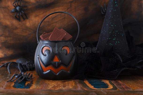 万圣节糖果巧克力，女巫帽，蜘蛛，蜘蛛网