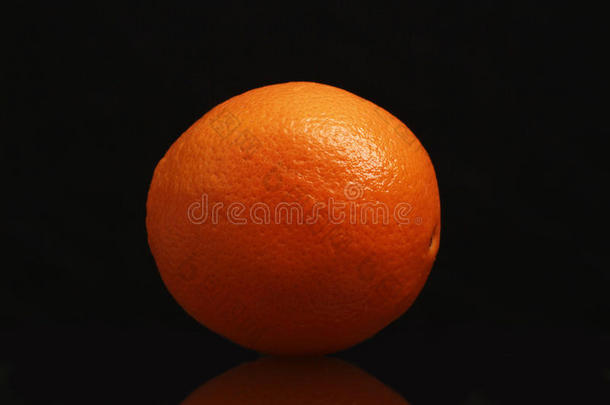 橘红色水果