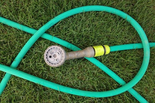 草坪橡胶软管和喷雾器