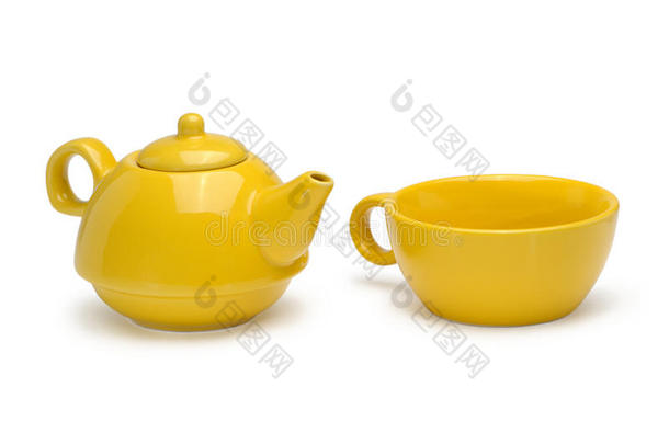 一套黄色陶瓷茶壶和白色杯子