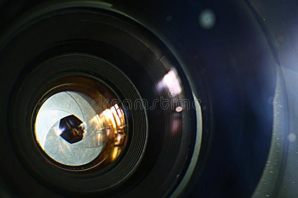 机械学照相机内透镜